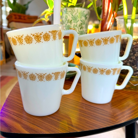 Vintage Pyrex Butterfly Gold mugs (Individual Price) - Picture 1 of 3